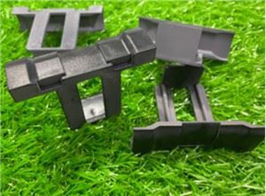 Tovarniška odtočna sponka za sončno montažo